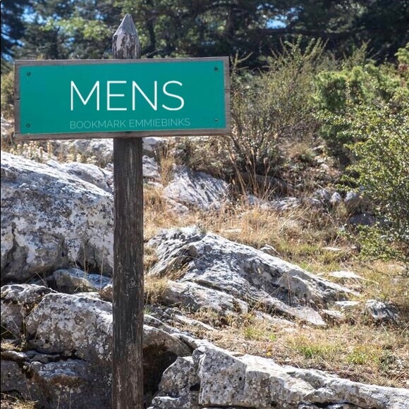 Men’s Clothing & Accessories. Easy Shopping Closet Divider - Picture 3 of 4